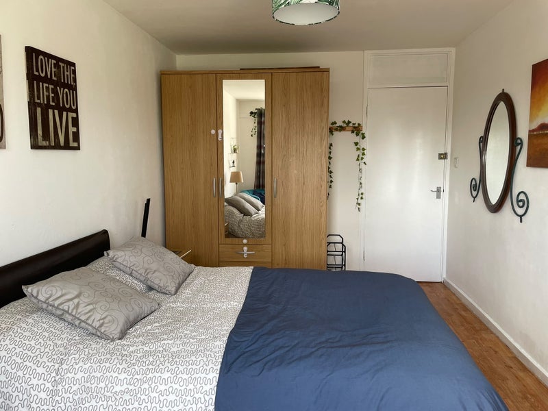 Flat Paddington Close in Salford