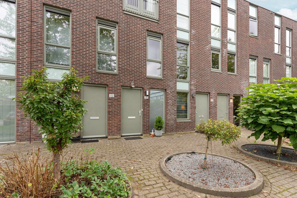 Appartement Renoirstraat 130 in Almere