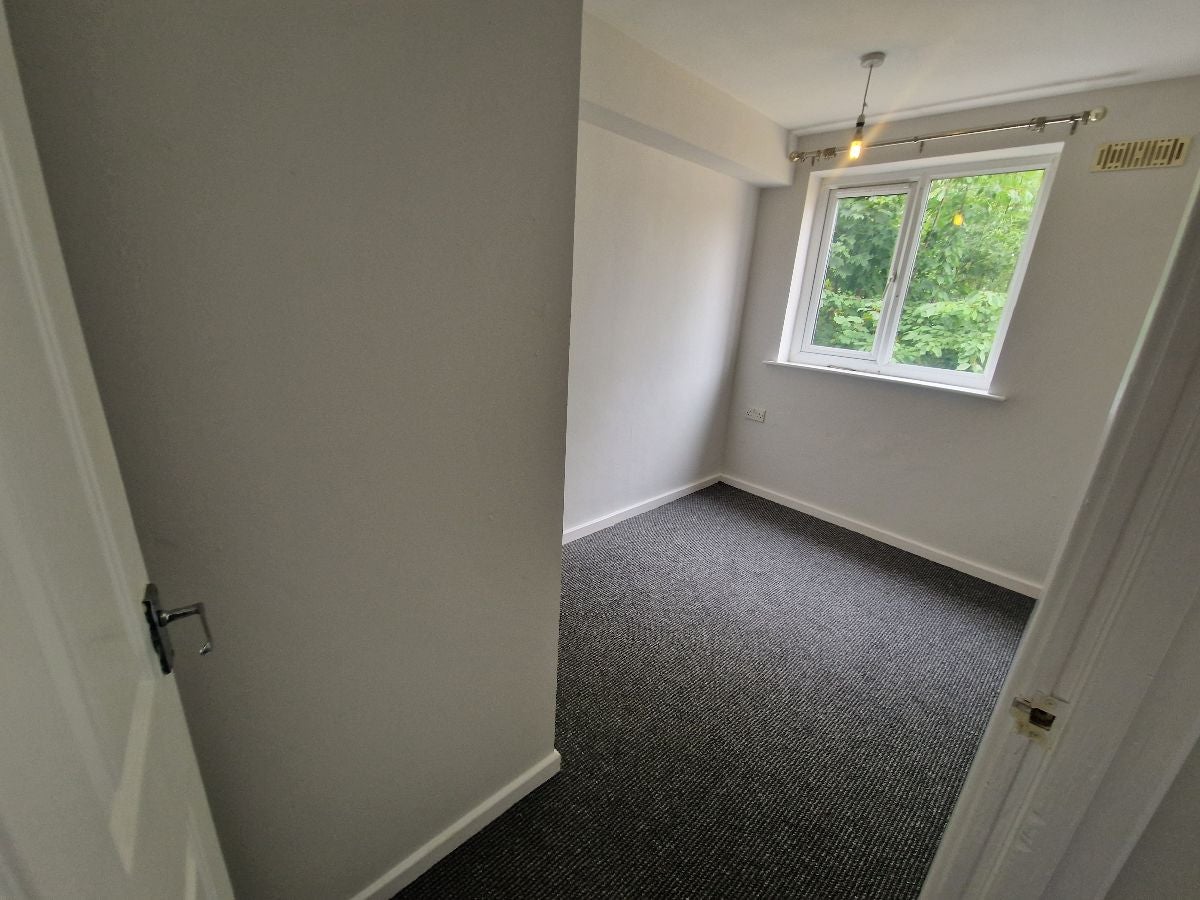 Flat Sandy Lane in Bassetlaw
