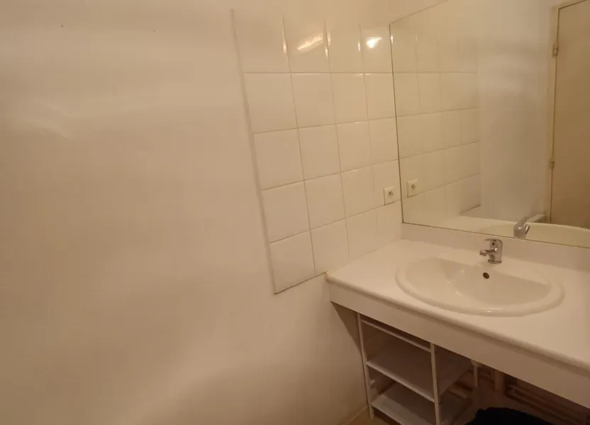 Flat Rue Donissan in Bordeaux