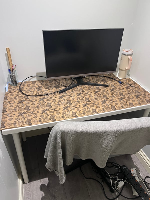 Room Hospital Way in Greater London