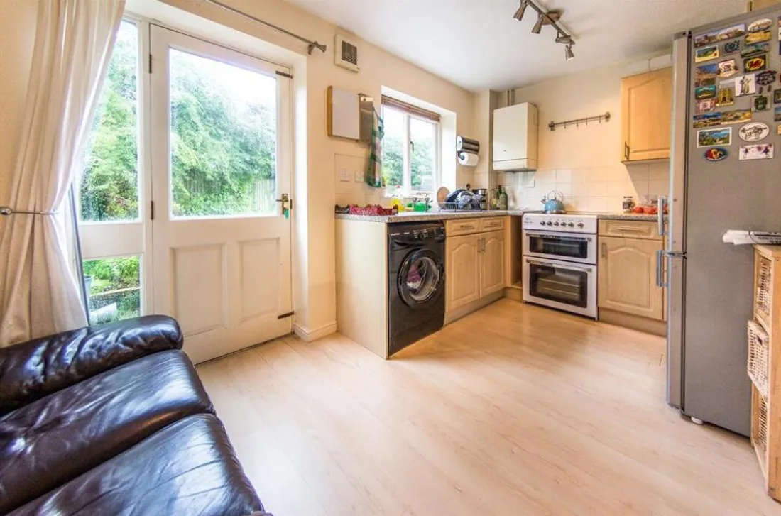 House Larch Drive in Llantrisant