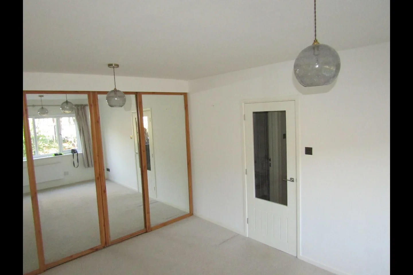 Flat Hazelwood Close in North Hertfordshire