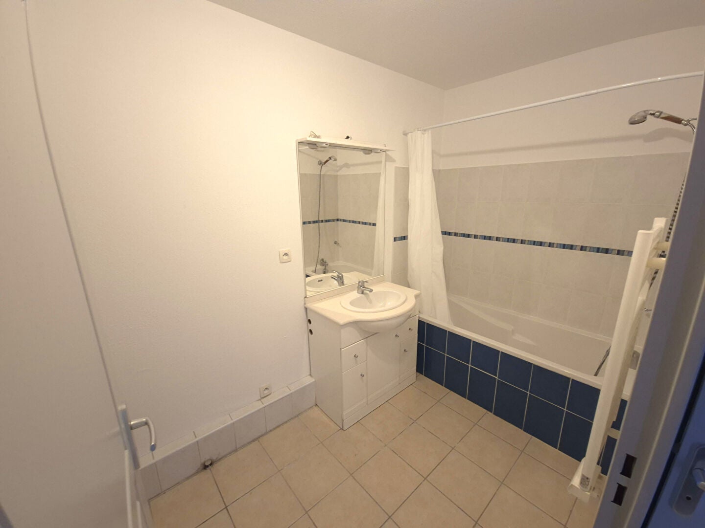 Appartement Rue Alphonse de Seynes à Nîmes