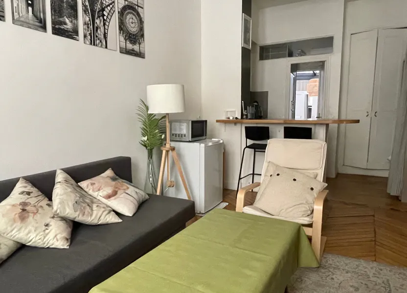Appartement Avenue Victor Hugo à Paris