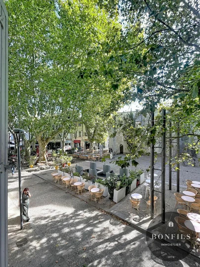 Appartement Place des Corps Saints à Avignon