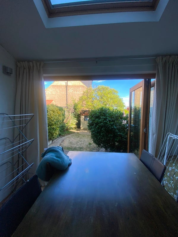 Room Lingwell Road in Greater London