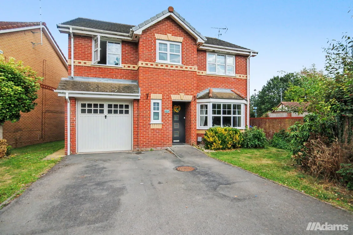 House Oakmoore in Runcorn