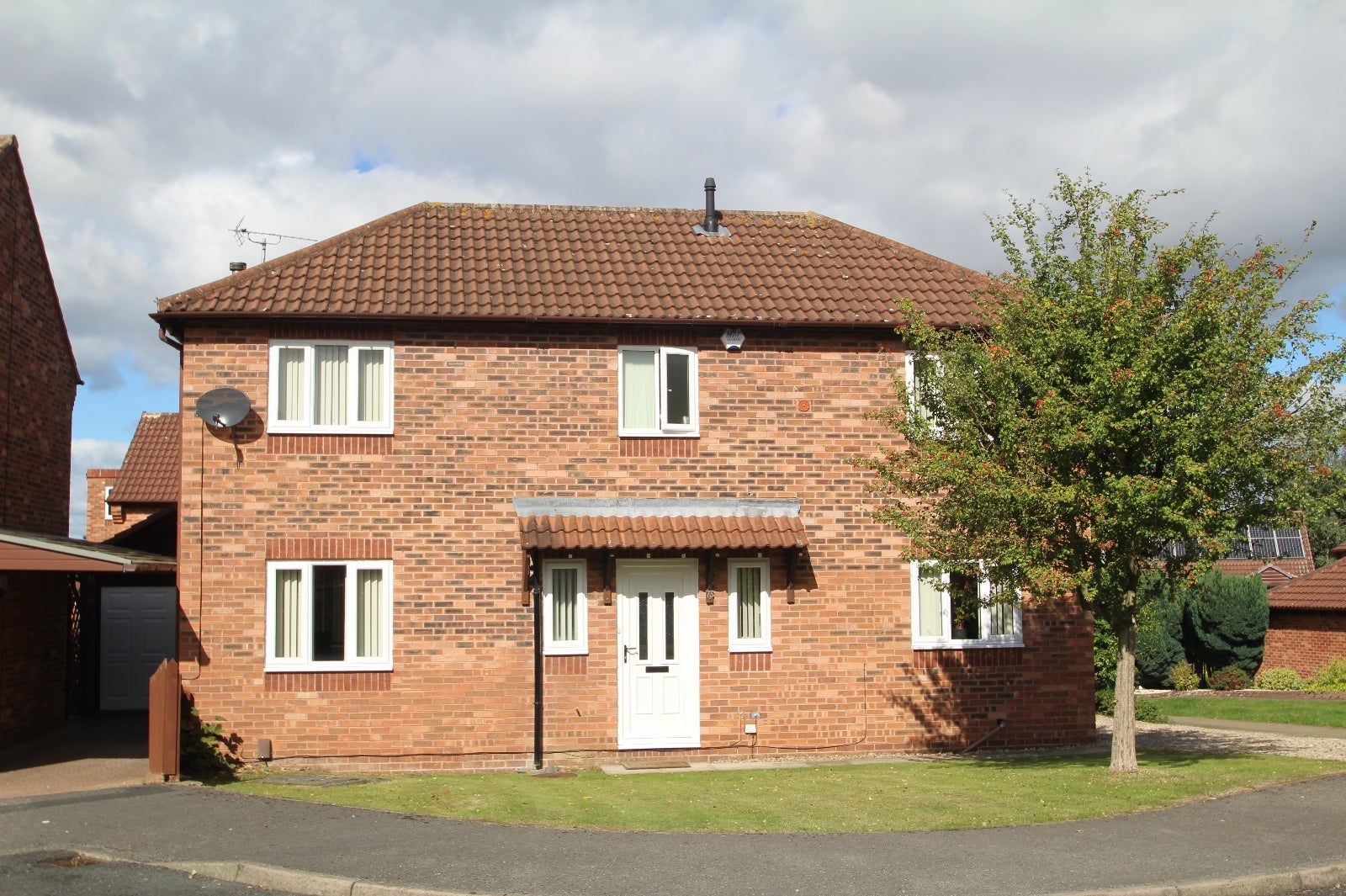 House Glebe Field Close in Leeds