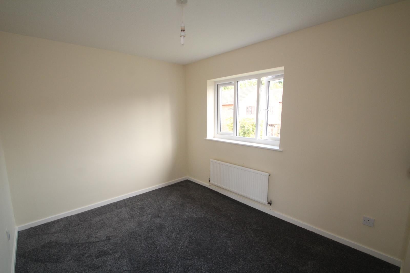 House Glebe Field Close in Leeds