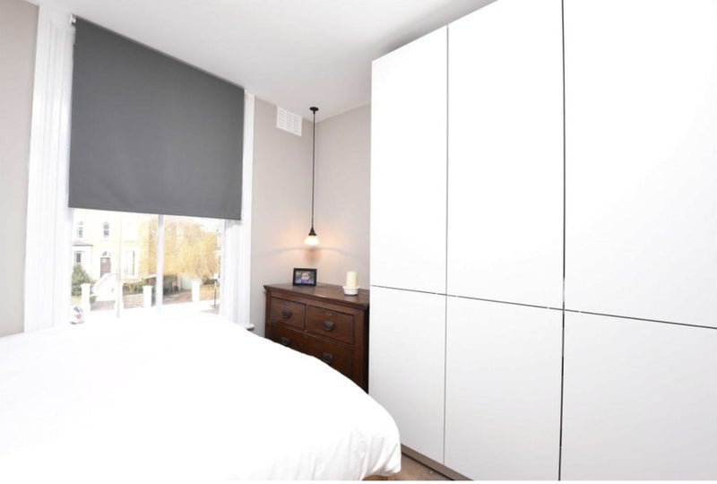Flat Wimbledon Park Road in Greater London