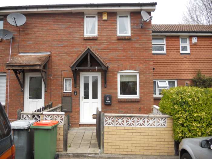 House Latham Close in Greater London