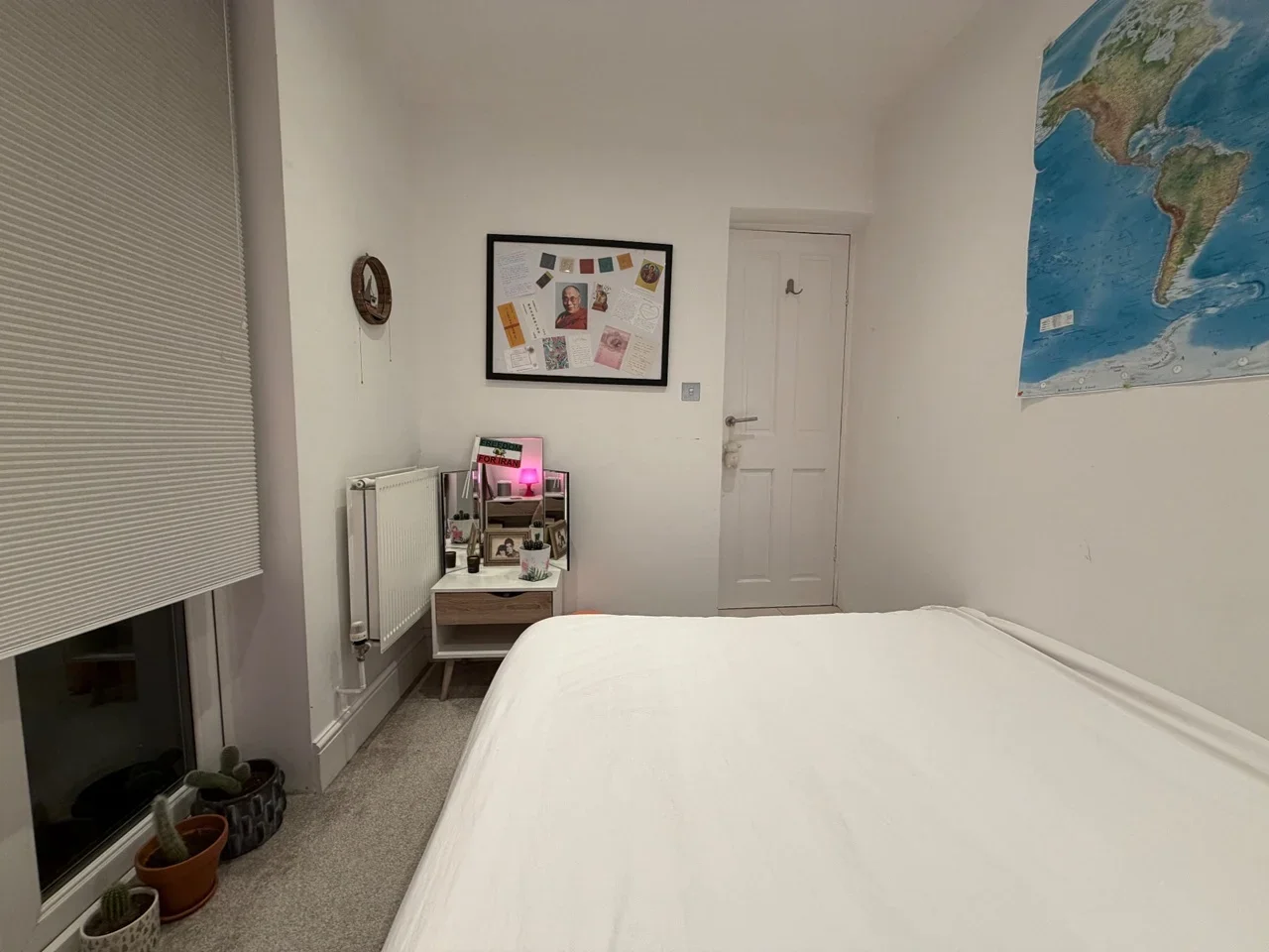 Room Waldegrave Road in Greater London