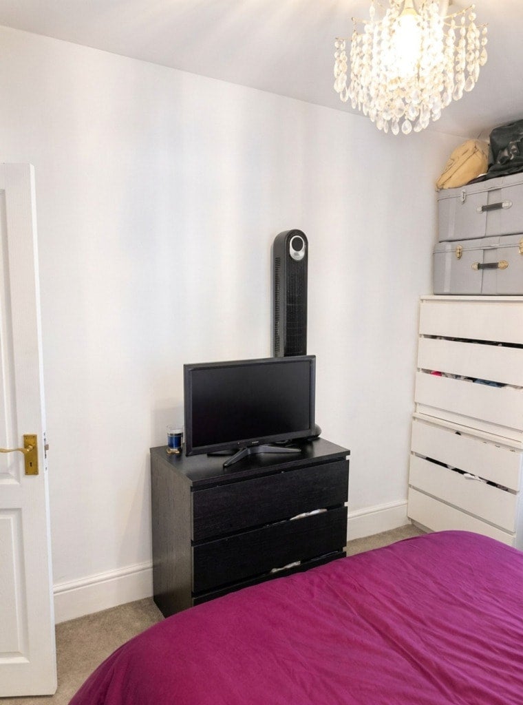 Flat Arthur Road in Greater London
