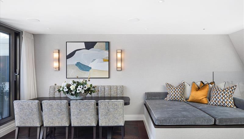 Flat Prince of Wales Terrace in Greater London