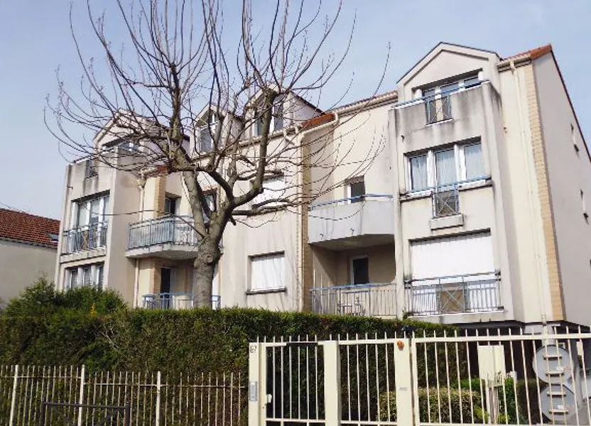 Appartement Avenue Lamartine à Le Perreux-sur-Marne