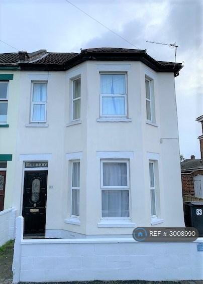 House Capstone Road in Bournemouth