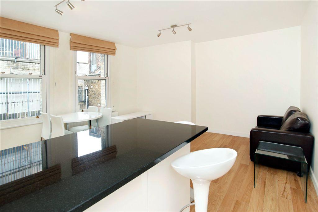 Flat Leather Lane in Greater London