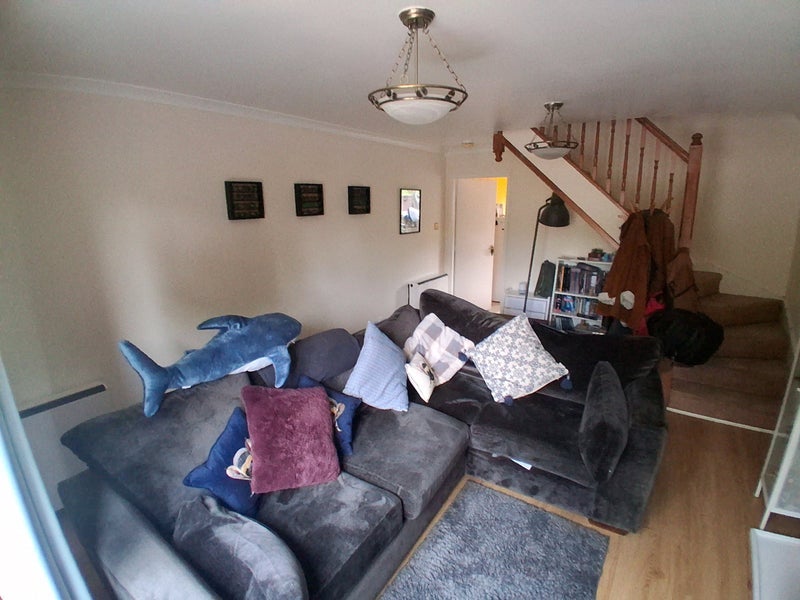 Room Thorngrove Avenue in Manchester