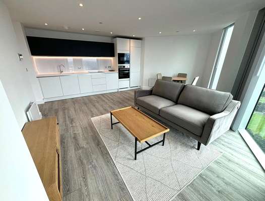 Flat Hunts Bank in Manchester