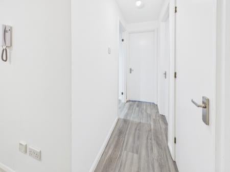 Flat Blake's Lane in Basingstoke and Deane