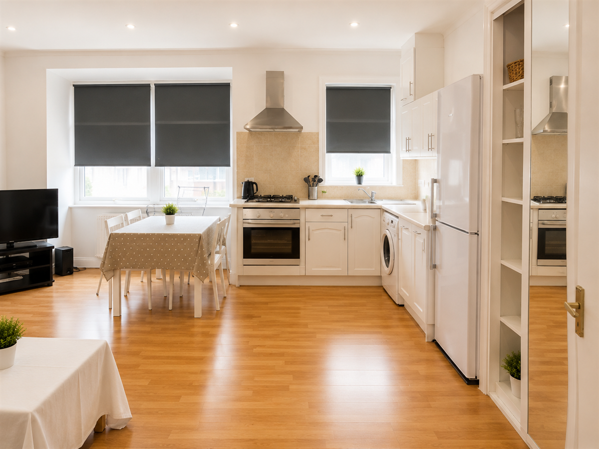 Flat West End Lane in Greater London