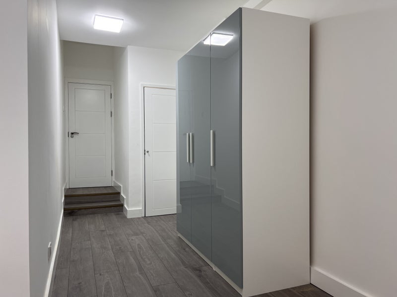 Flat Ormiston Grove in Greater London