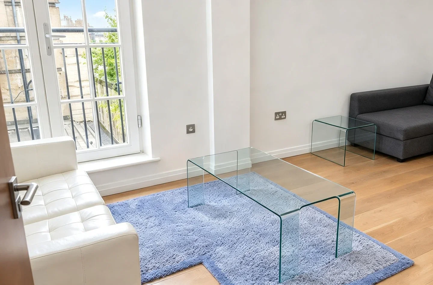 Flat Northumberland Avenue in City of Westminster