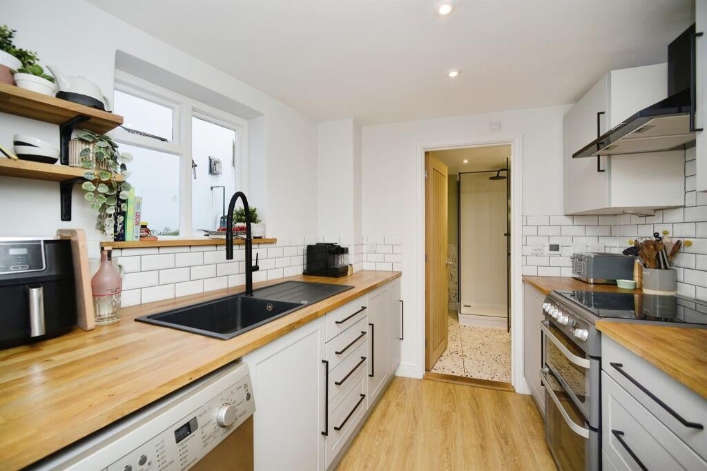 Flat Devonshire Place in Brighton