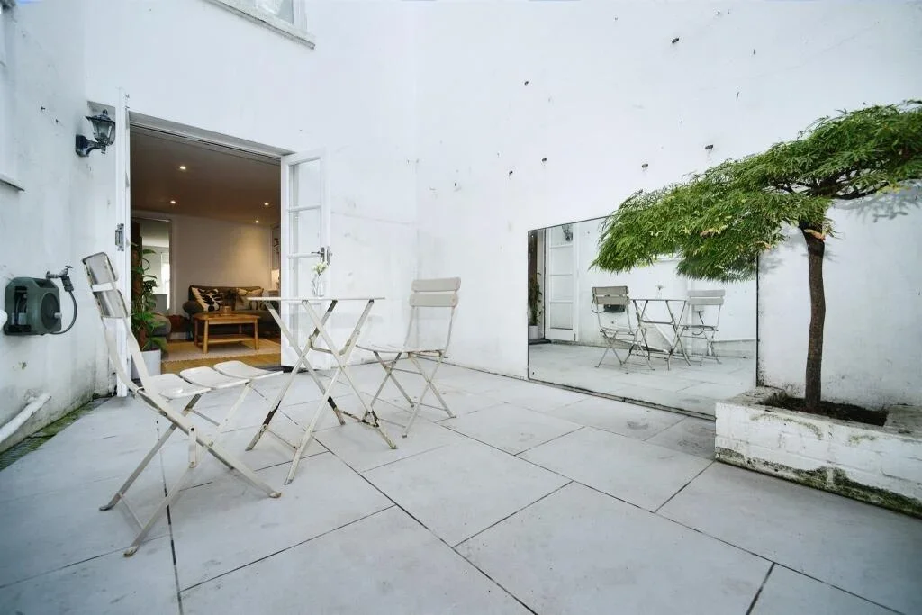 Flat Devonshire Place in Brighton