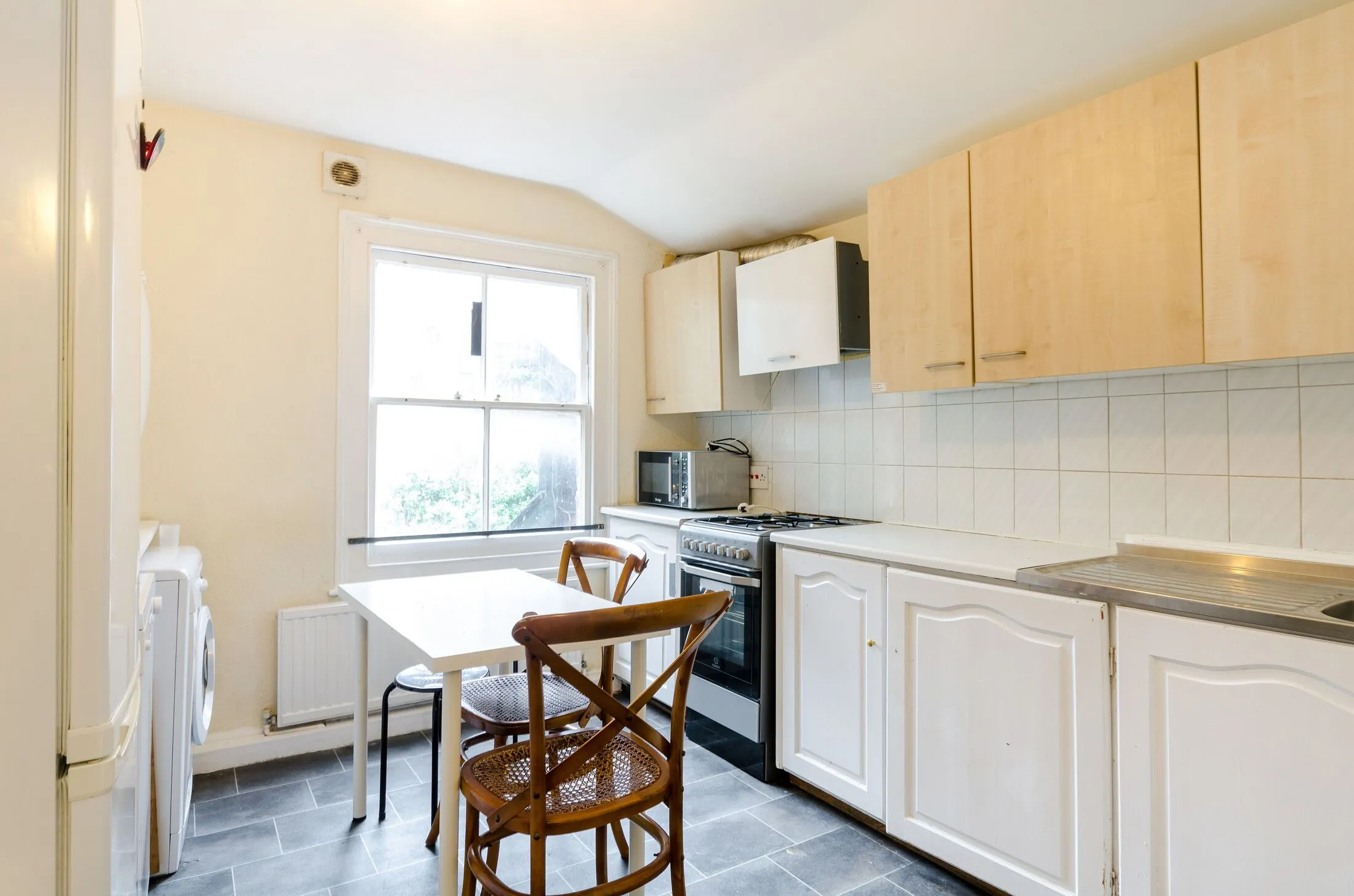 House Hardman Road in Greater London