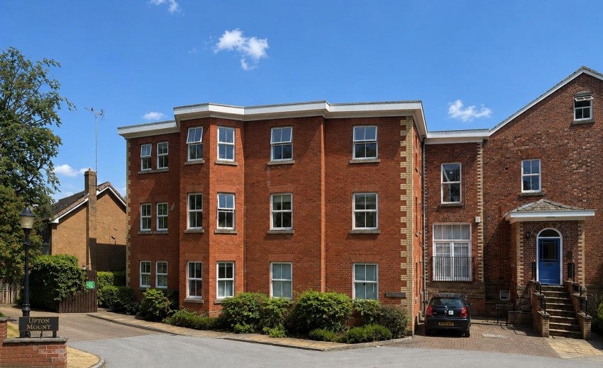 Flat Bollinbrook Road in Macclesfield