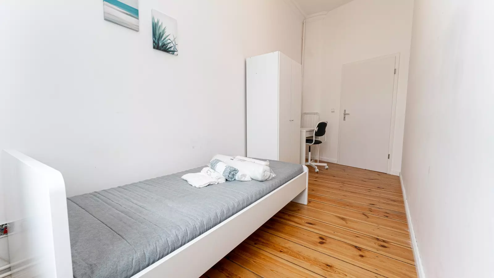 Zimmer Aalesunder Straße in Berlin