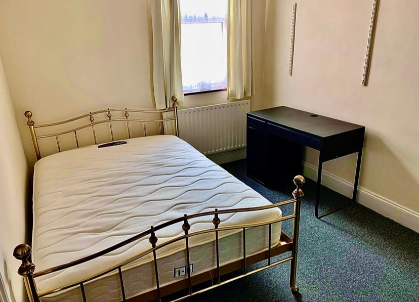 Room Livingstone Road in Southampton