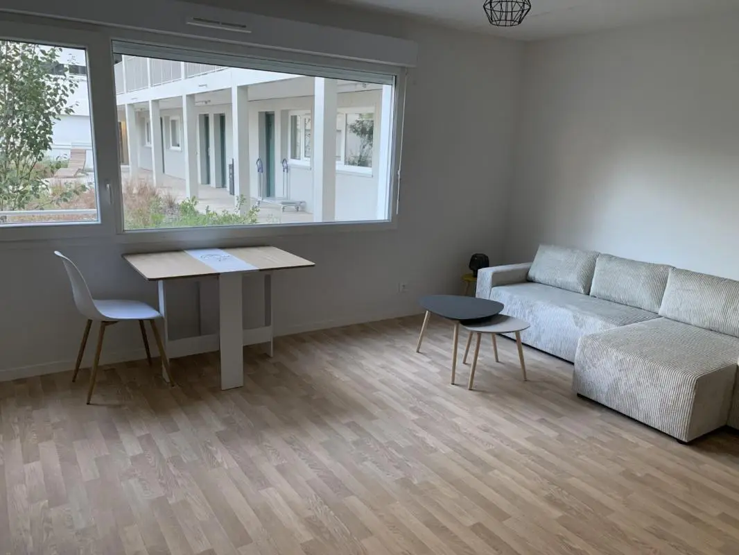 Flat Rue de l'alose in Lormont