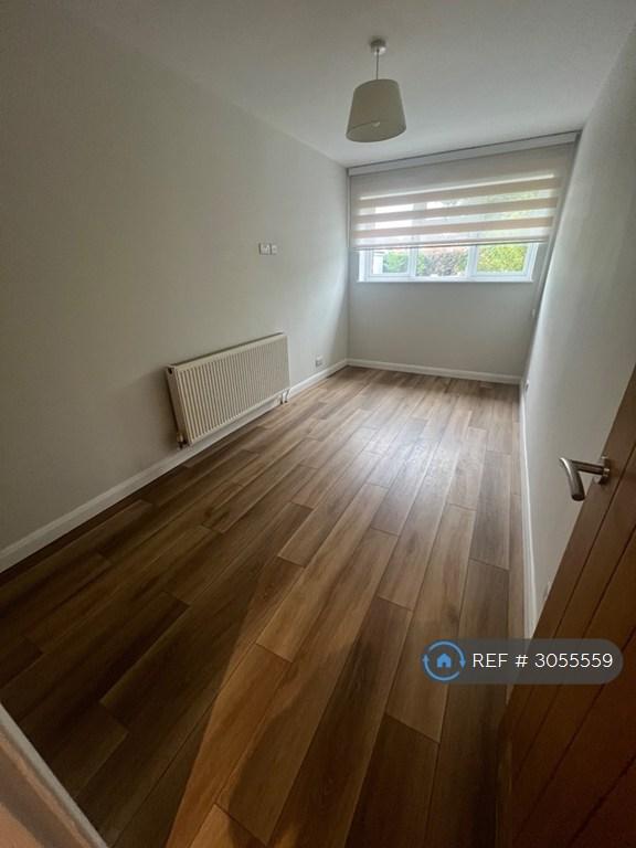 Flat The Ridgeway in Tonbridge and Malling
