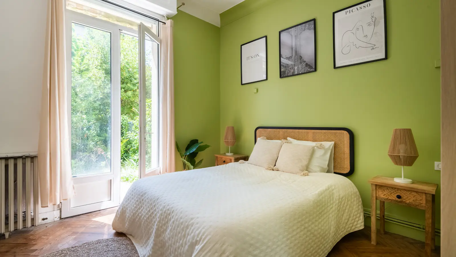Flat Rue de Pessac in Bordeaux
