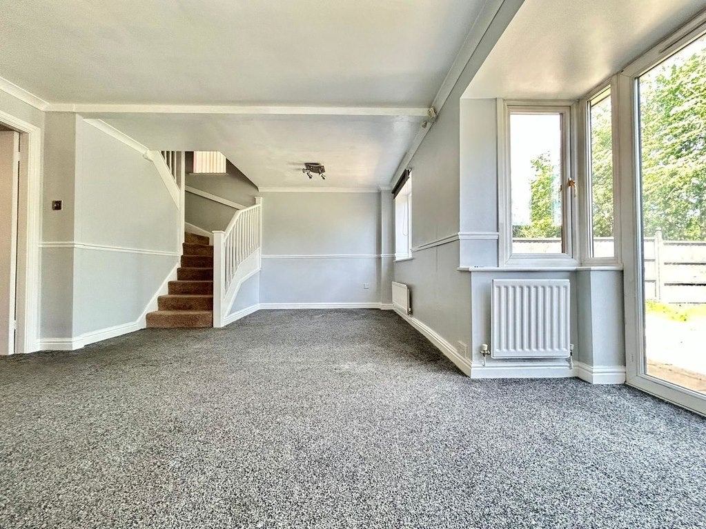 House Brunton Close in Coventry