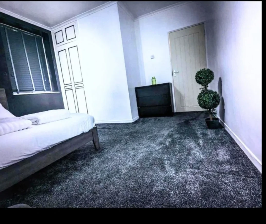 Room Powis Road in Greater London