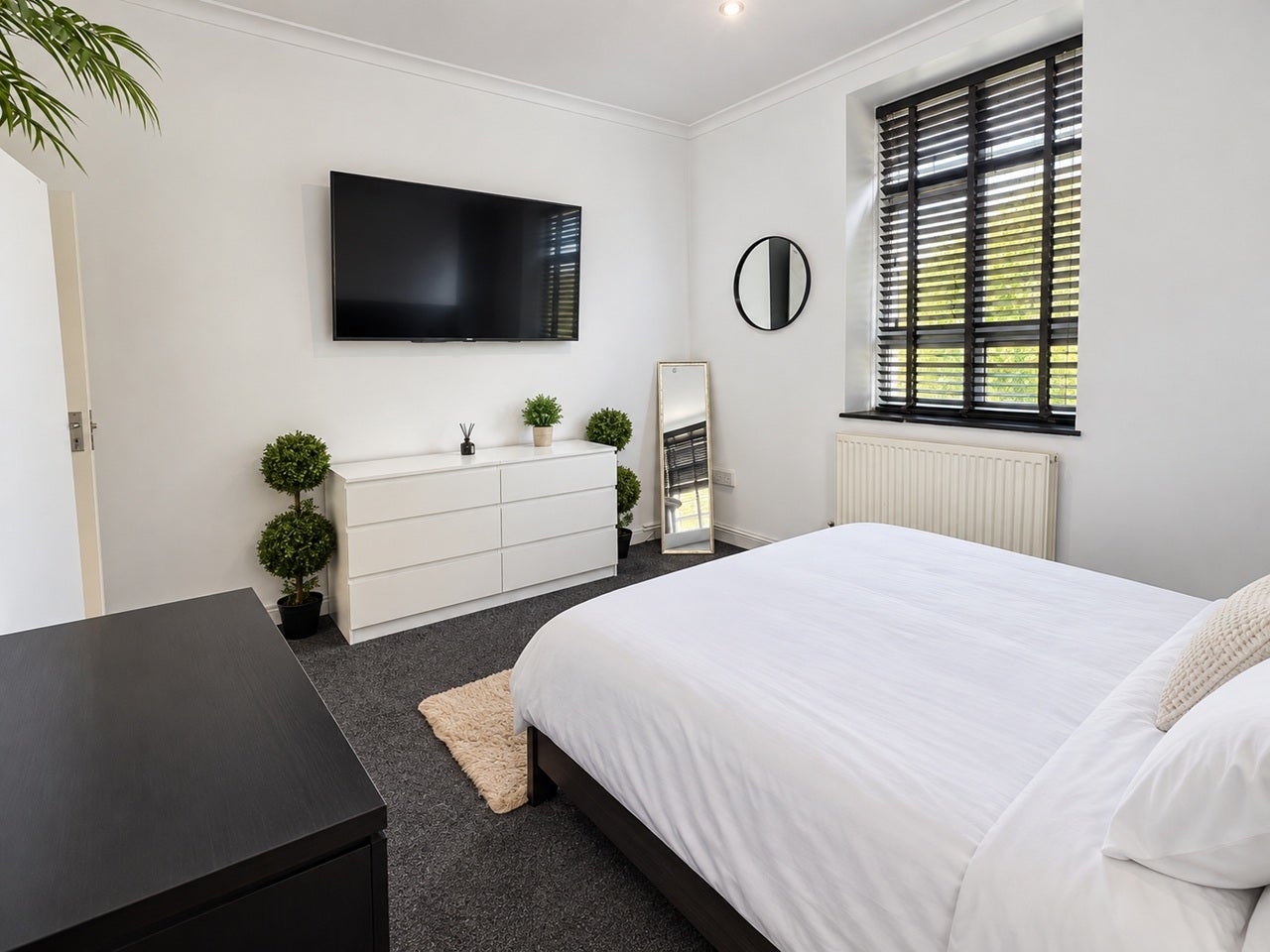 Room Powis Road in Greater London