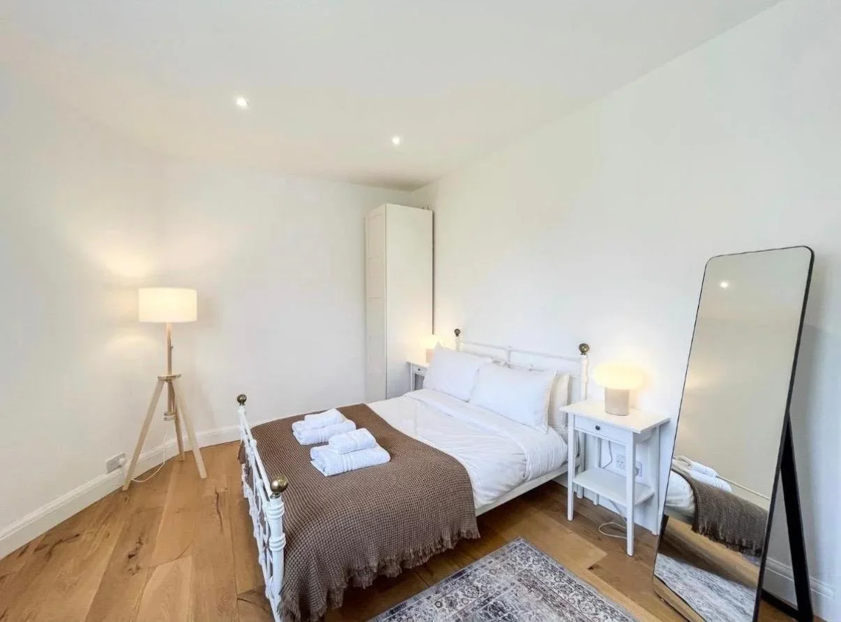 Flat Delancey Street in Greater London