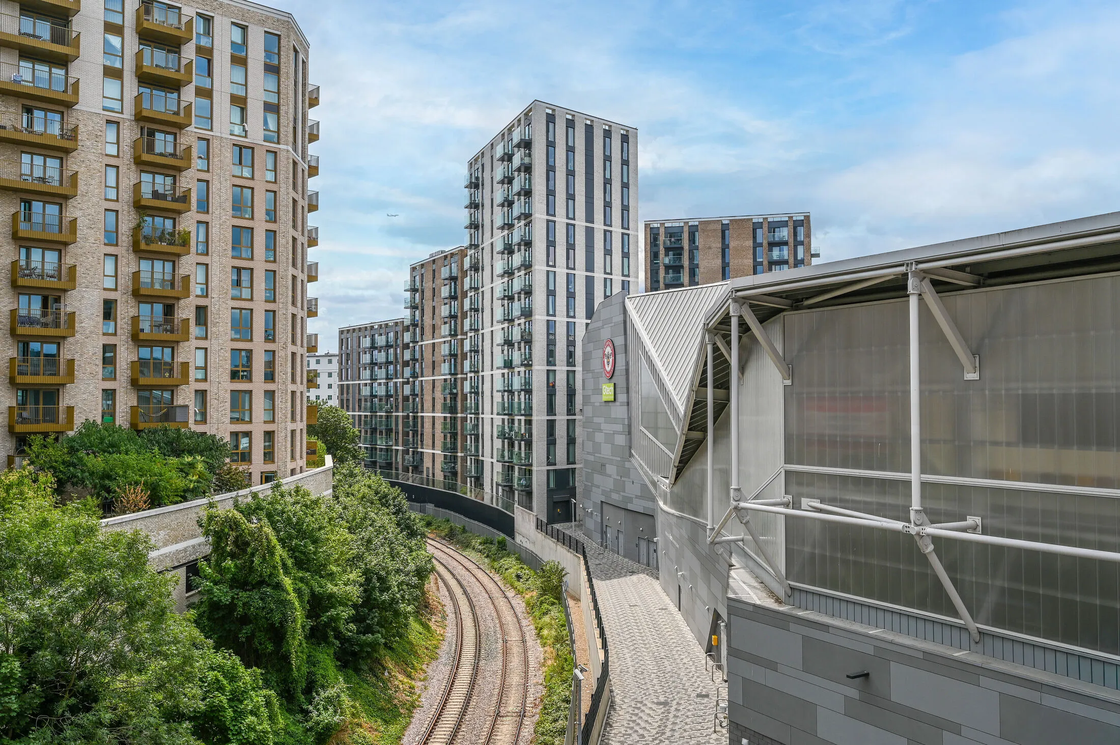 Flat Lionel Road South in Greater London