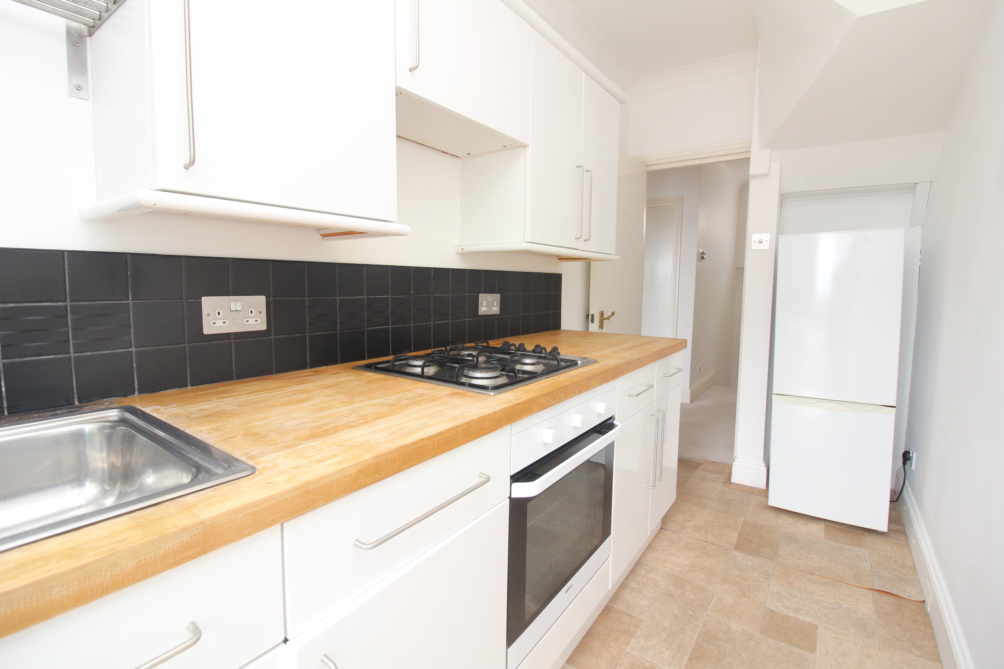 Flat Ditchling Rise in Brighton