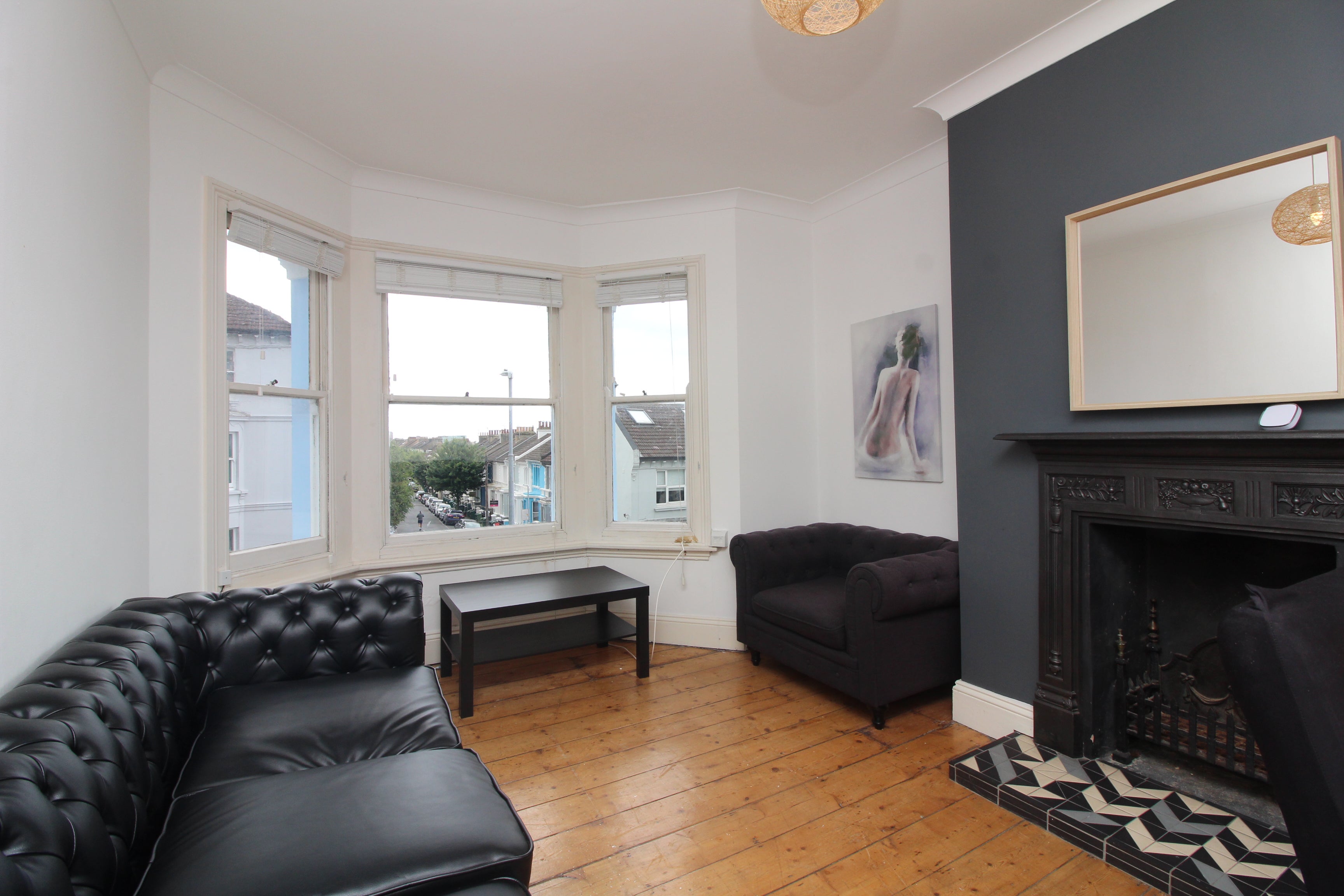 Flat Ditchling Rise in Brighton