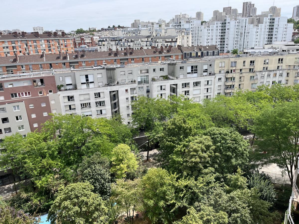 Appartement Rue Petit à Paris