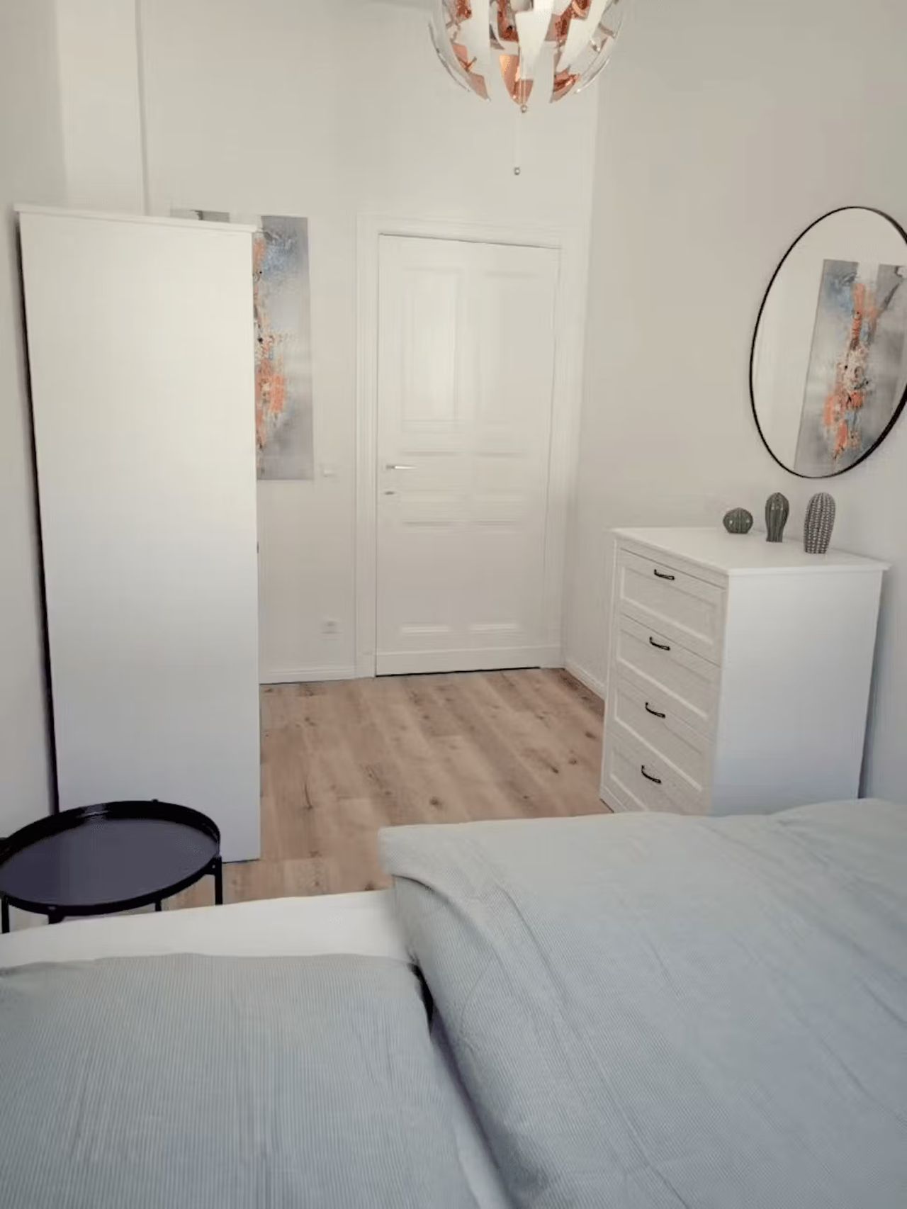 Zimmer Emser Straße in Berlin