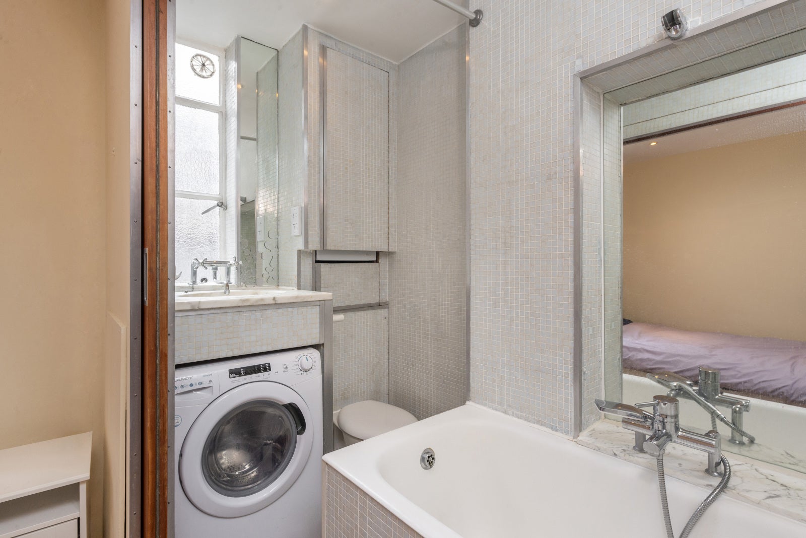 Flat Martlett Court in City of Westminster