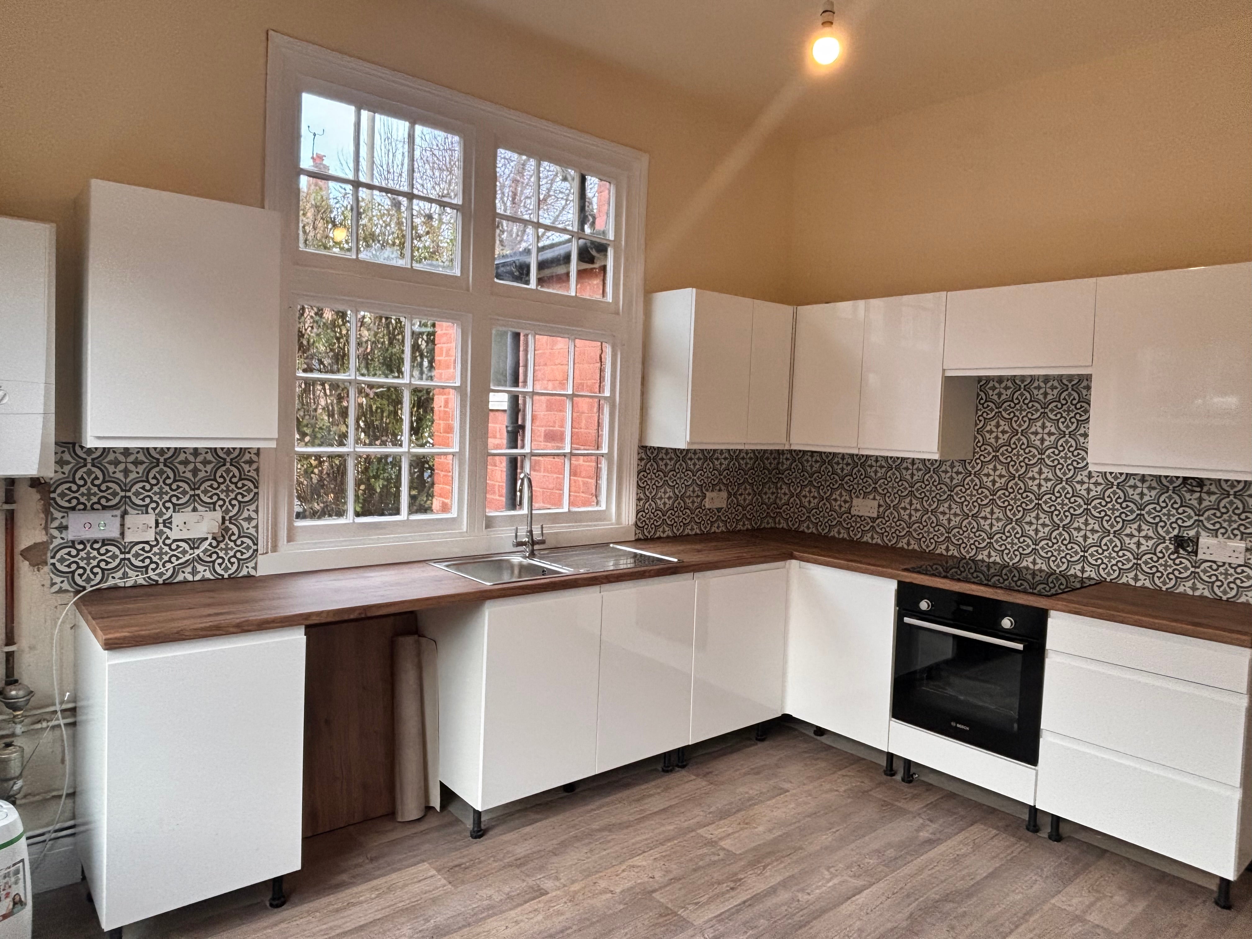 Flat Sandown Road in Leicester