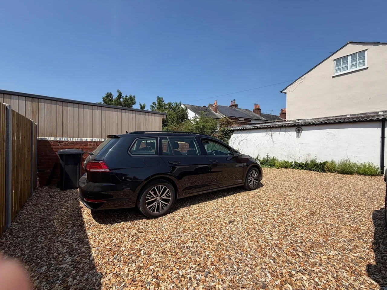 House Orchard Avenue in Chichester