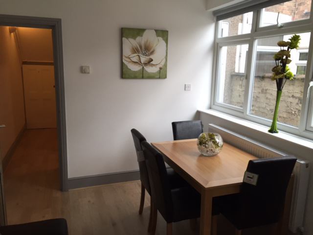 Room Farebrother Street in Grimsby